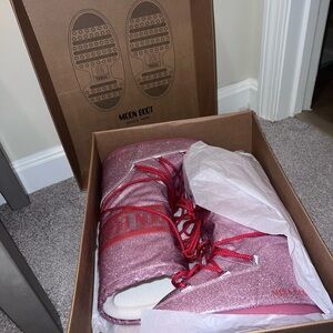 Moon Boot Pink Glitter Snow Boots